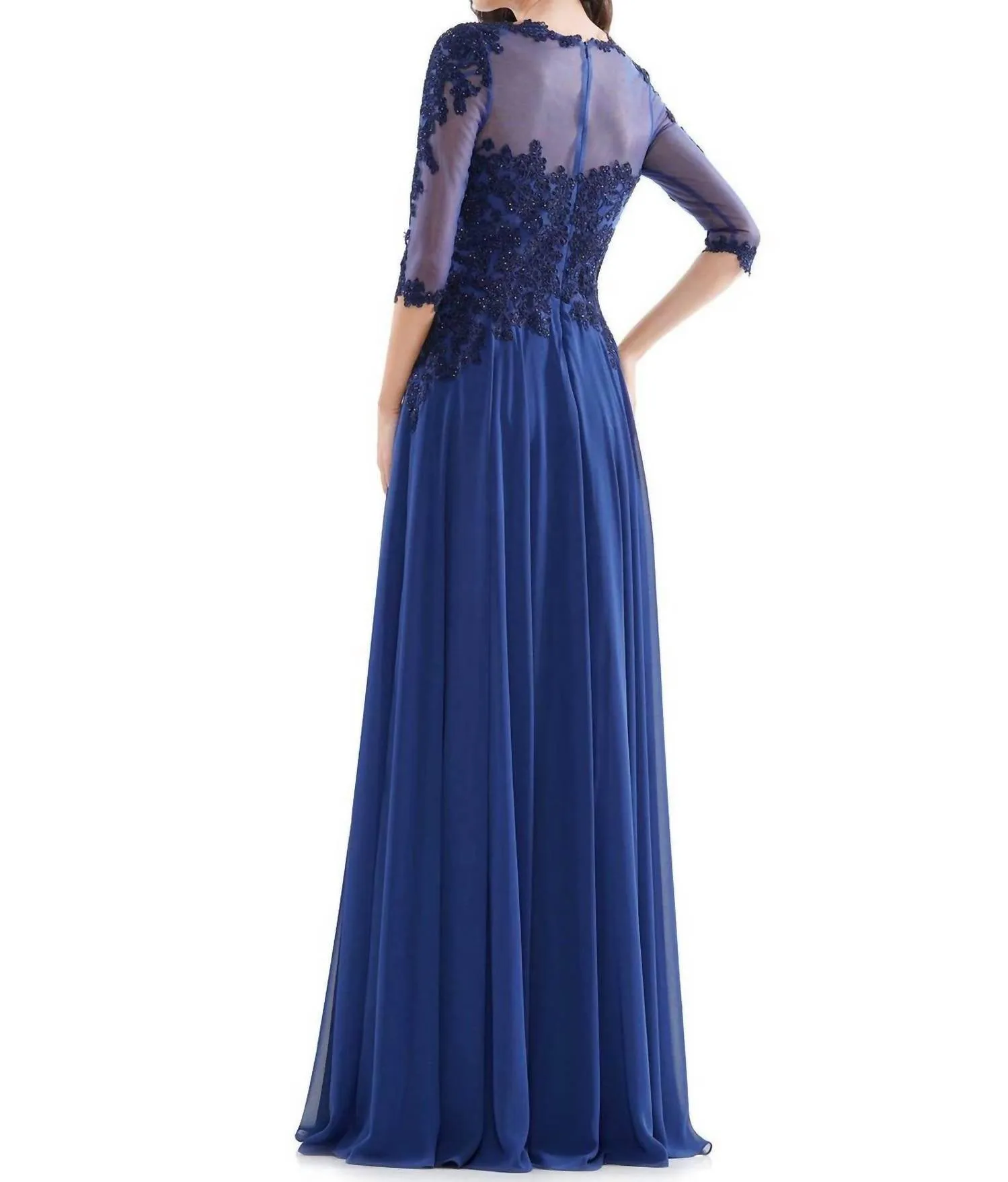 3/4 Sleeve Gown