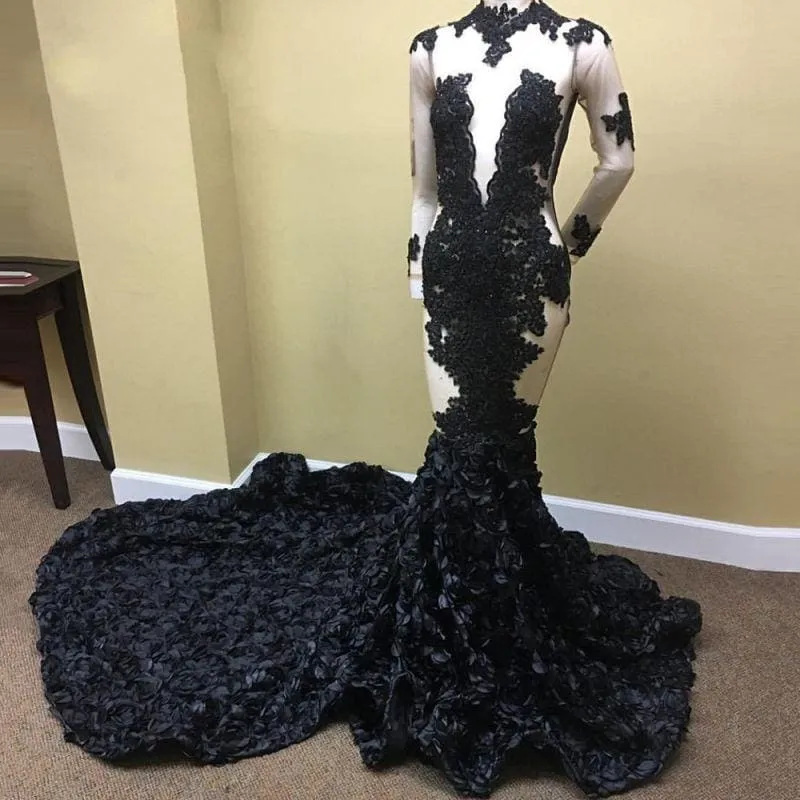 Bridelily Black Lace Appliques Long Sleeves Prom Dresses