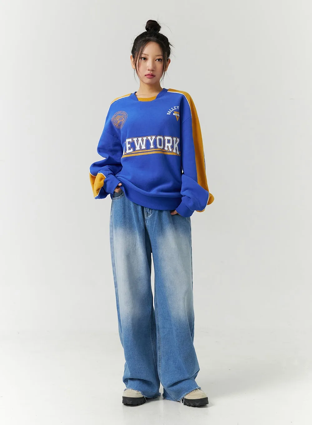 Full-Length Mid-Rise Wide Leg Jeans CD301