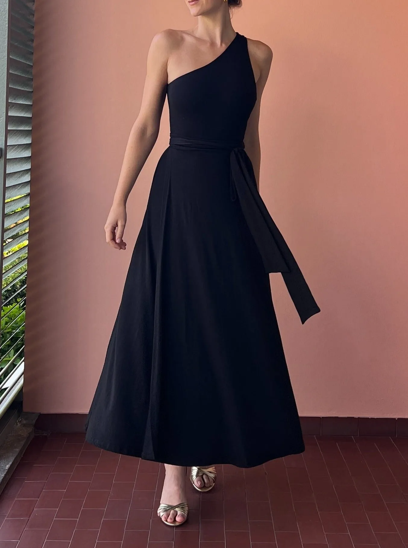 Chic Margot Wrap Skirt - Elegant and Versatile Fashion Staple for Every Wardrobe