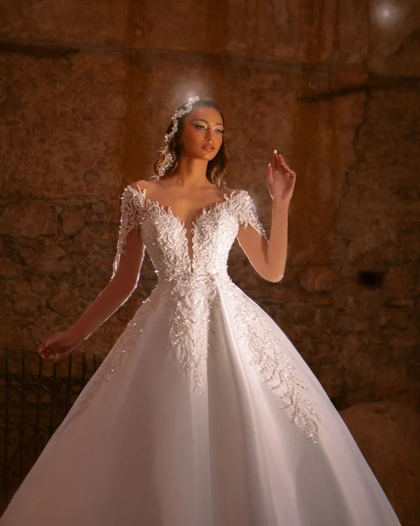 Pliant White Wedding Dress