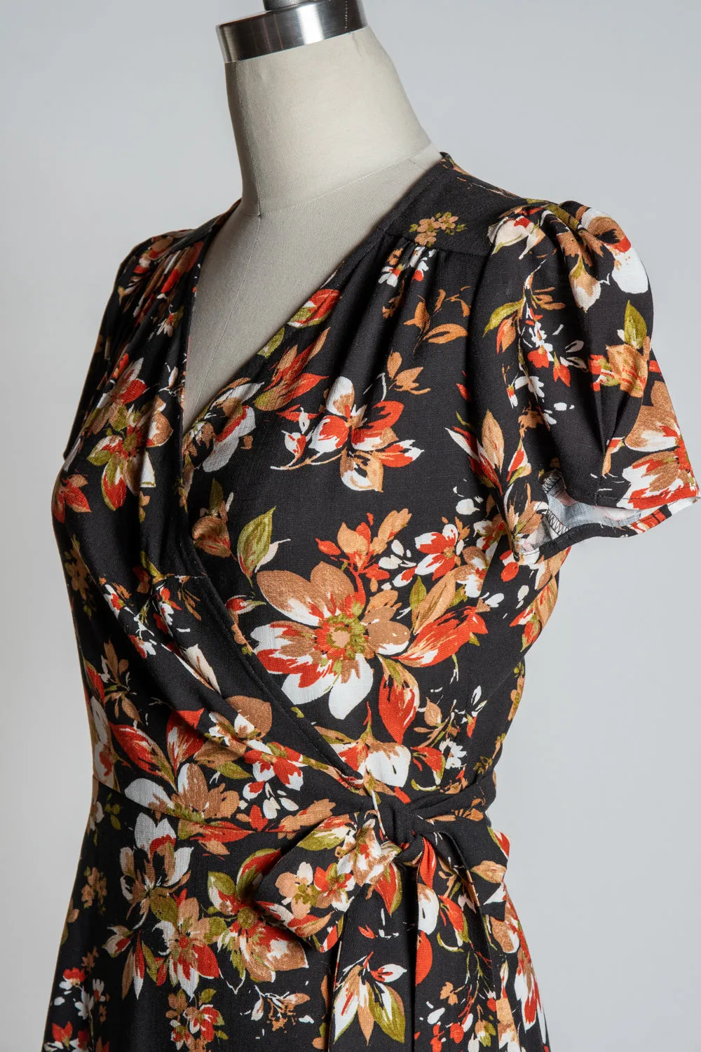 Rayleine Dress - Autumn Blossom, Black