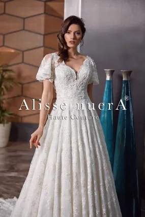 Short Sleeve Vintage A Line Bridal Gown with Mid Length Lace Train